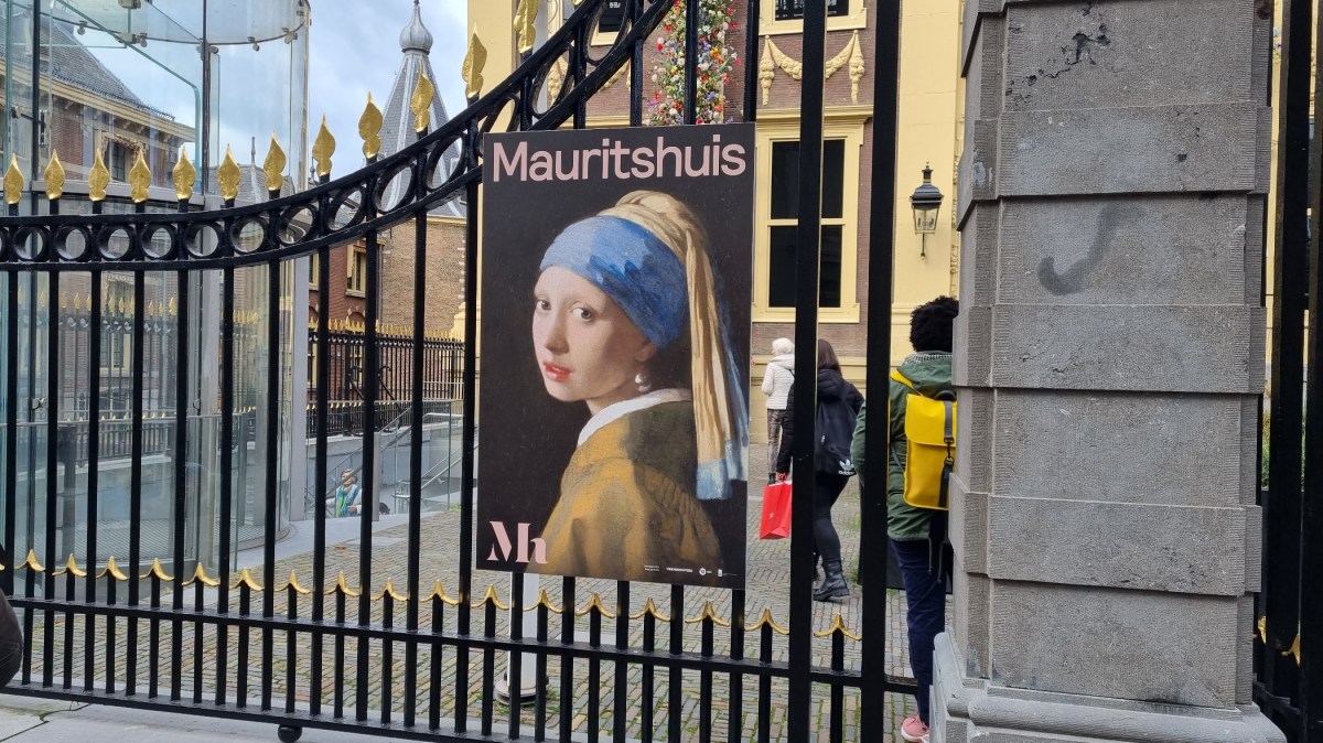 Een vlek om weg te poetsen&nbsp;(404)