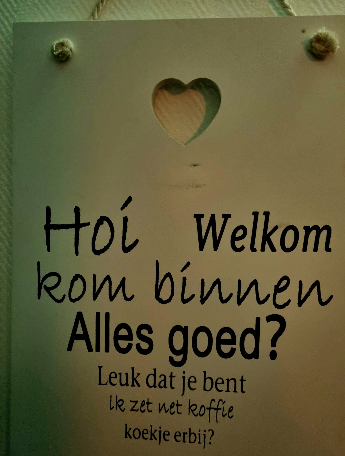 Gebruikte koffiekopjes in het sop&nbsp;(414)